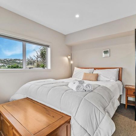 Gatehouse On The Bay - Christchurch Holiday Unit Экстерьер фото