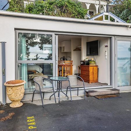 Gatehouse On The Bay - Christchurch Holiday Unit Экстерьер фото